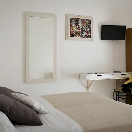 Minturnae Hotel
