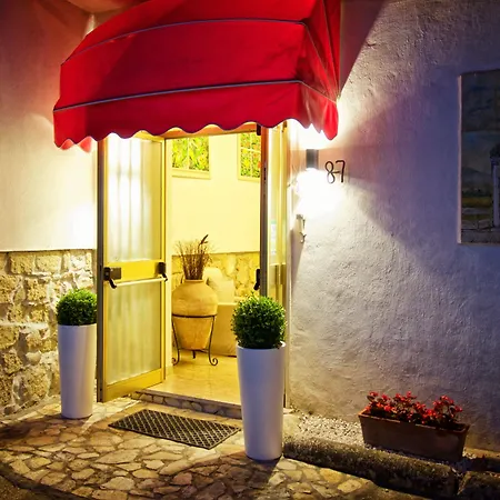 Minturnae 2* Scauri (Lazio)