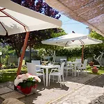 Minturnae Hotel 2*