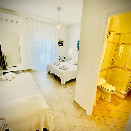 Hotel Minturnae 2*
