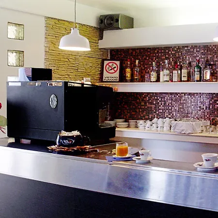 Minturnae スカウリ