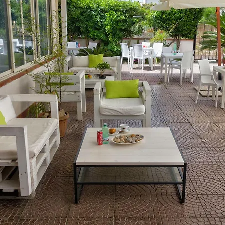 Minturnae Hotel
